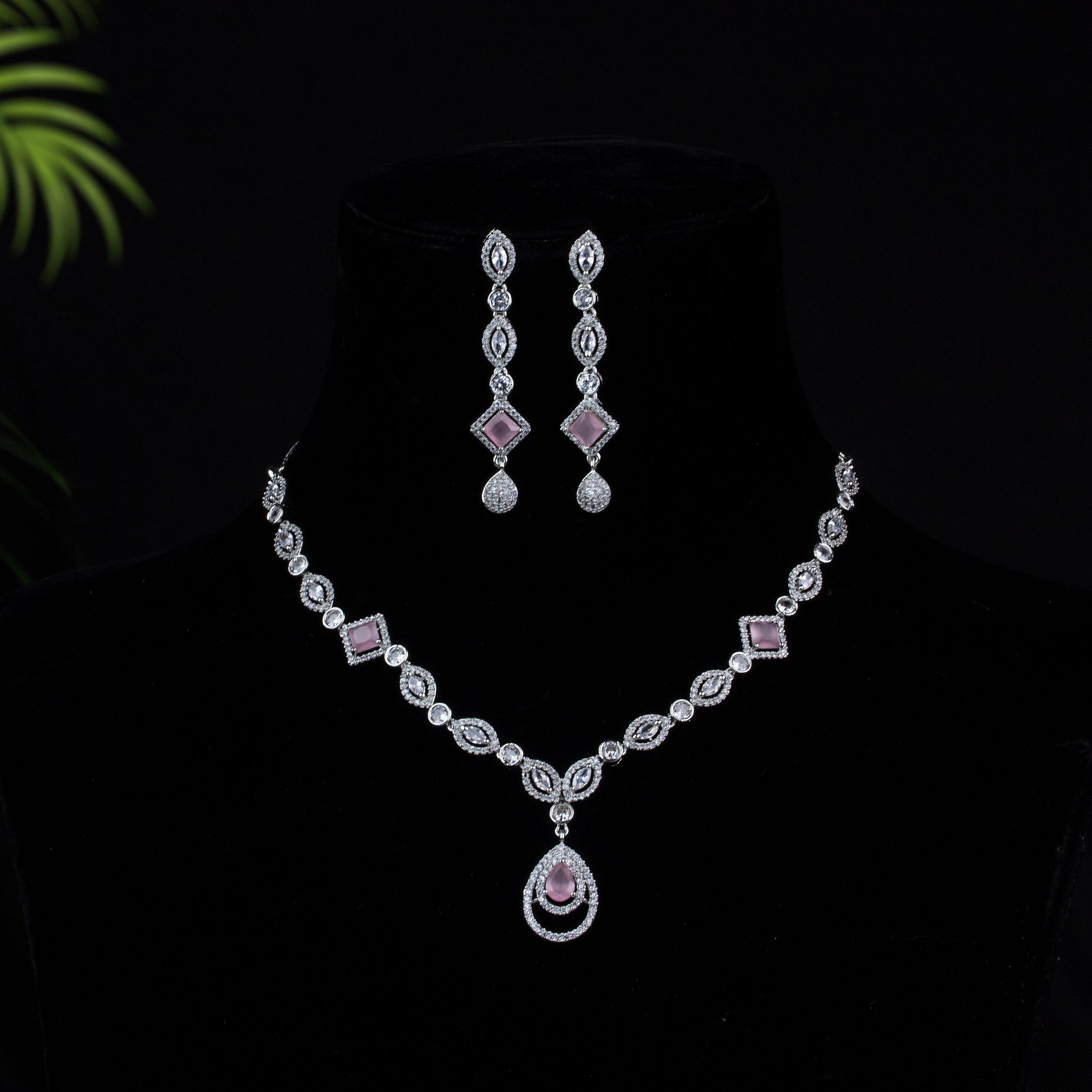 Doris - Sliver Plated Artificial Stone Studded Necklace Jewellery Set with one Pair of Earring