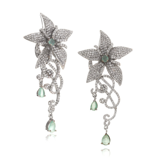 Primrosa - Blossom Brilliance Embrace Nature's Grace with Flower-Inspired Earrings